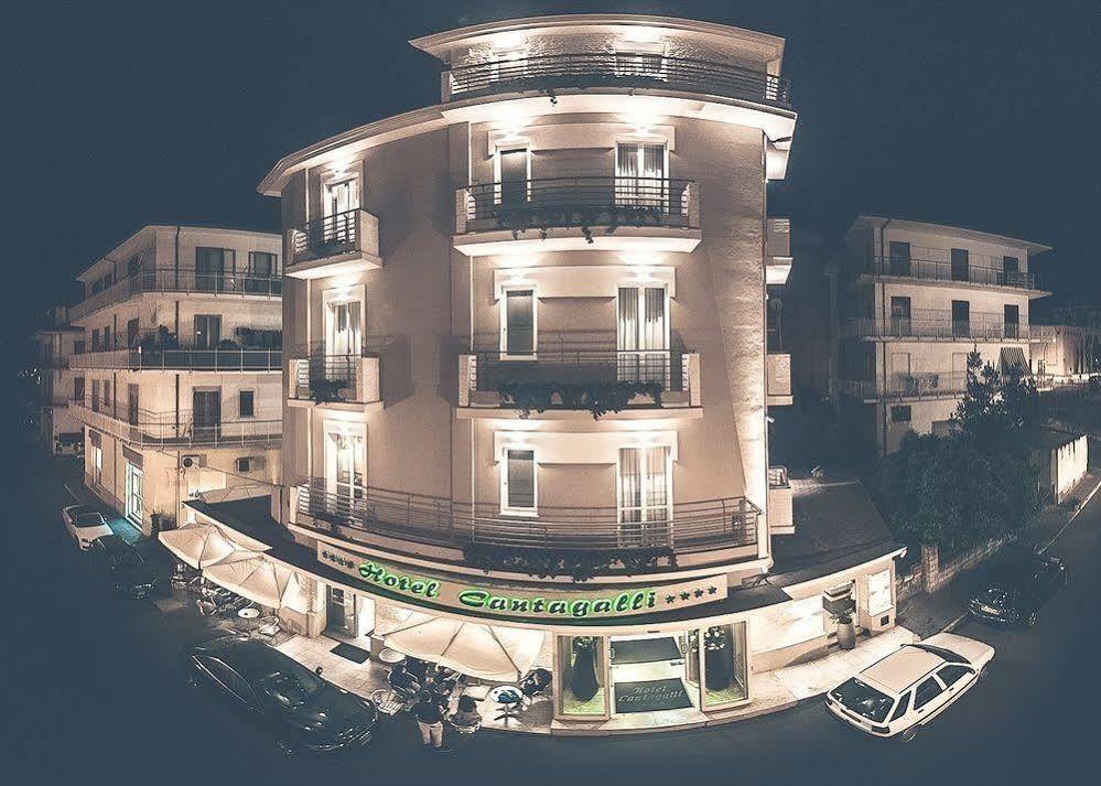 Il Cantagalli Lamezia Terme Eksteriør bilde